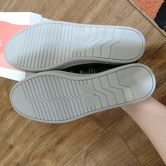 Naturalizer SOUL Mules - Picture 3 of 6